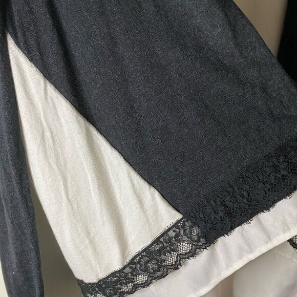 Chico’s Split Back Black & White Cardigan Sweater - Picture 3 of 10